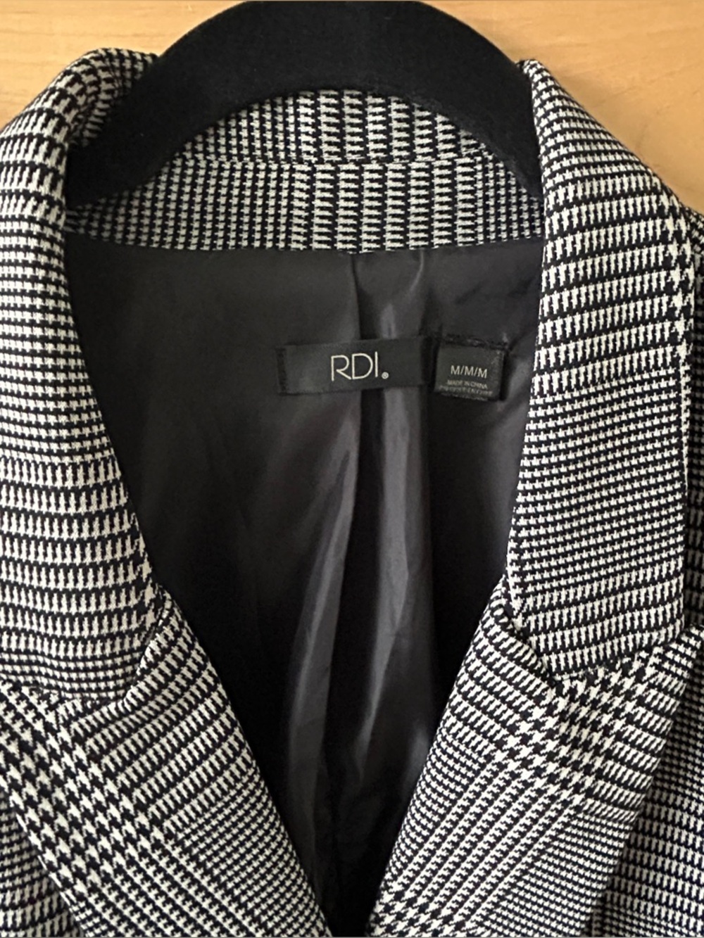 RDI Oversized Double Breasted Plaid Blazer - Picture 4 of 15
